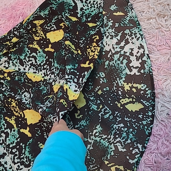 XOXO DRESS - Picture 2 of 8